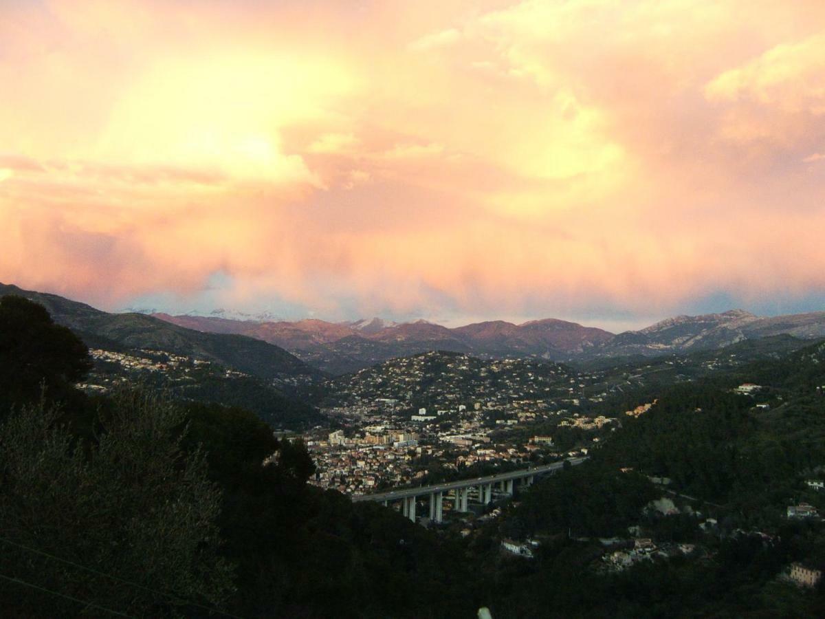 Les Lilas Blancs * Villefranche-sur-Mer